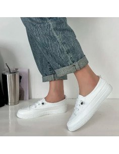 Tenis blancos para dama al Mayoreo en LHESH 2