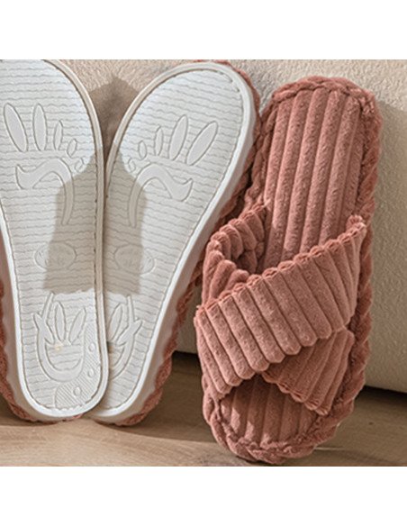Pantuflas de felpa para dama al mayoreo en LHESH